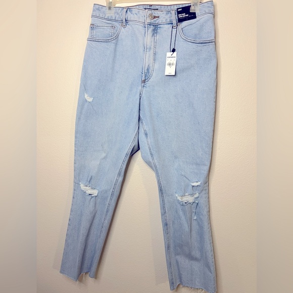 NEW EXPRESS JEANS NEVER WORN SIZE 10 with tags - Picture 1 of 3